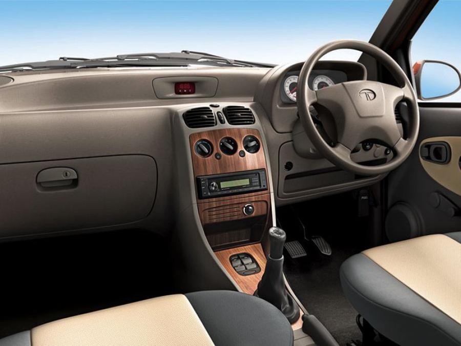 Торпедо Tata Indica eV2 2011 года  (фото 3 из 3)
